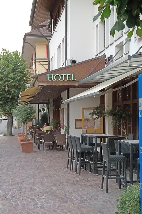Hotel Loetschberg Spiez Exterior photo